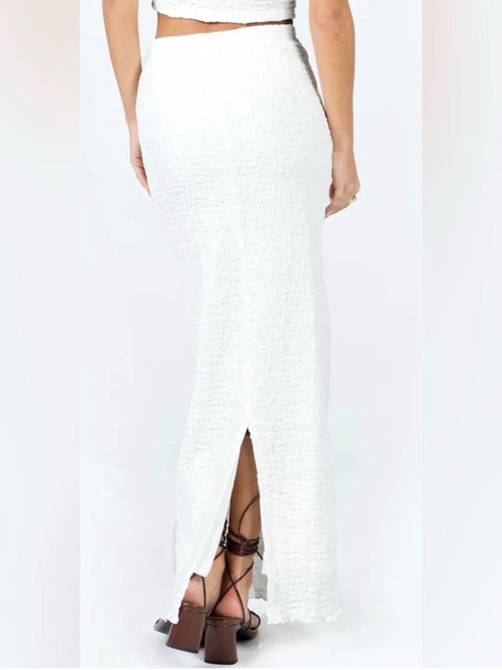 White Textured Maxi Skirt - Picture 2 of 11